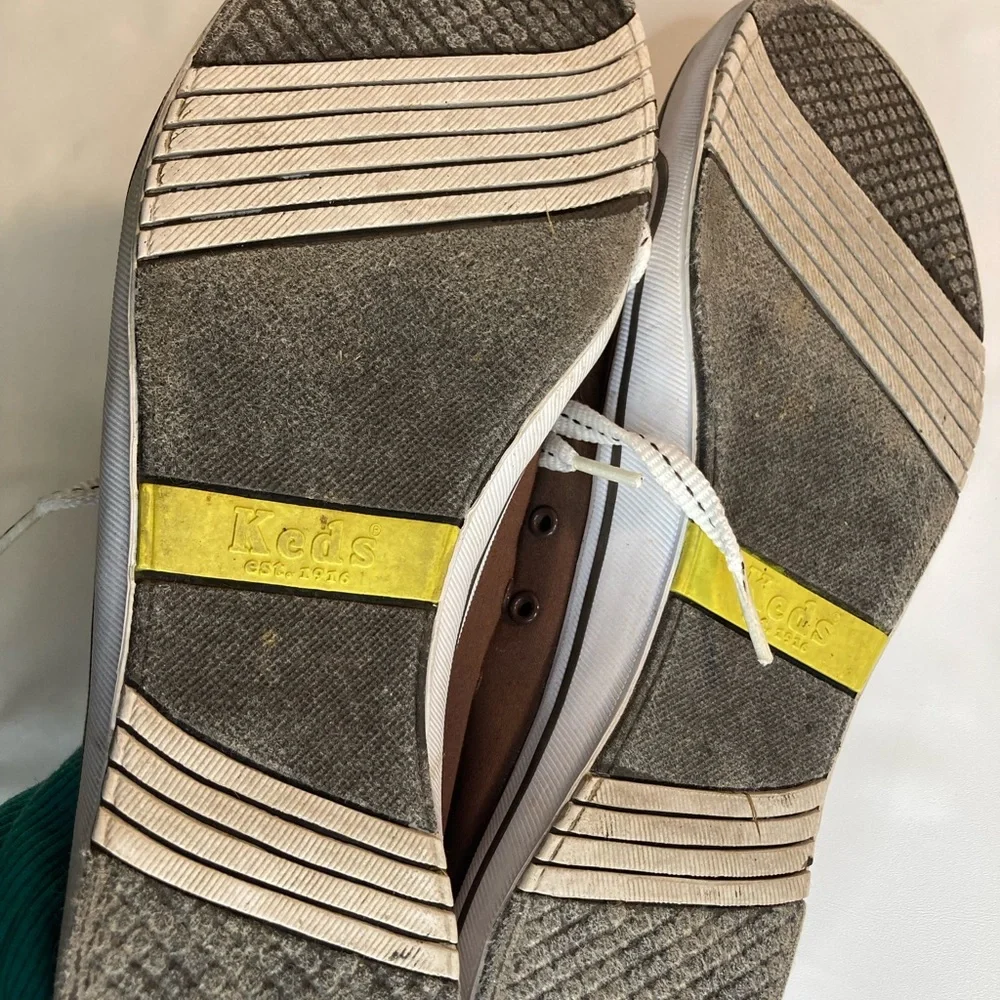 Keds Women's Size 9 Brown Slip On Sneakers With Arch Support